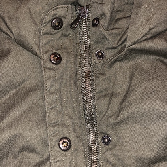 Nok Nok Vest Jacket - Picture 5 of 9